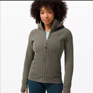 Lululemon scuba full zip in army green